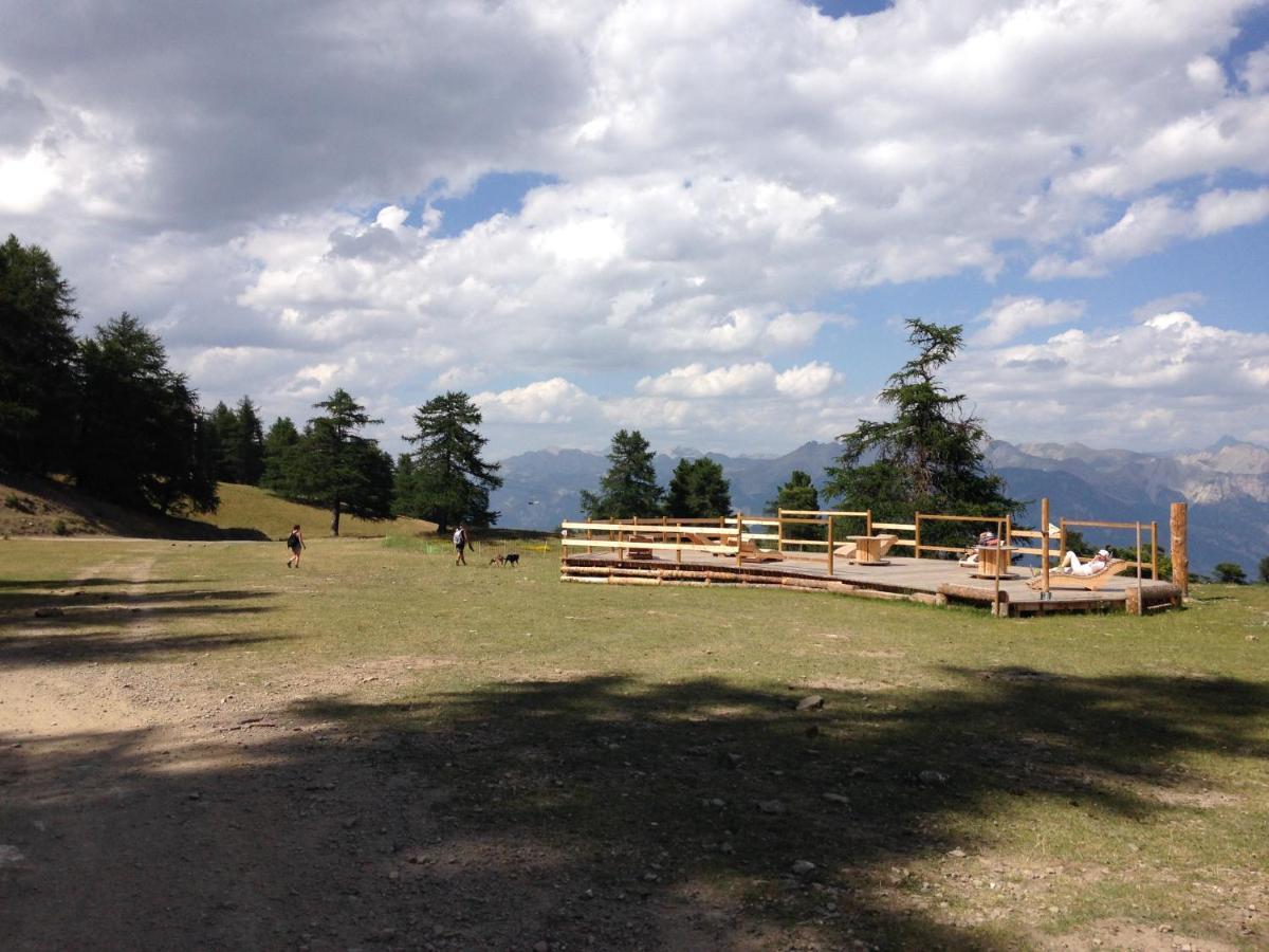 Appart 4 P Pied Des Pistes Risoul 1850 Luaran gambar